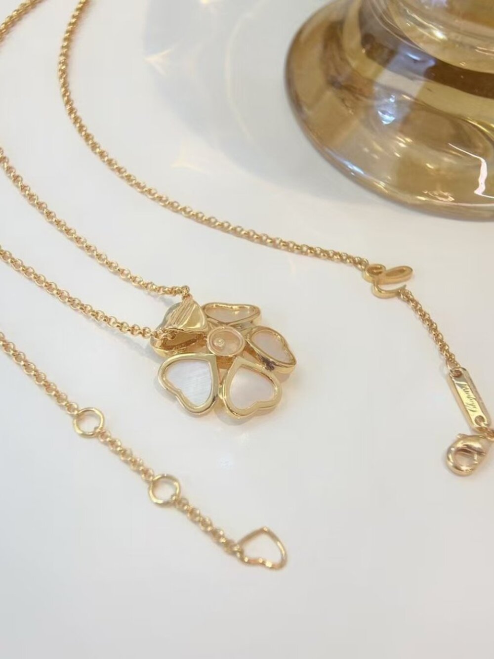 Chopard Happy Hearts Flower Necklace - Picture 7 of 8